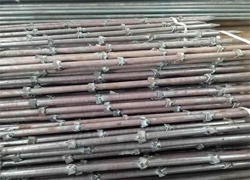 龙凤隧道钢花管